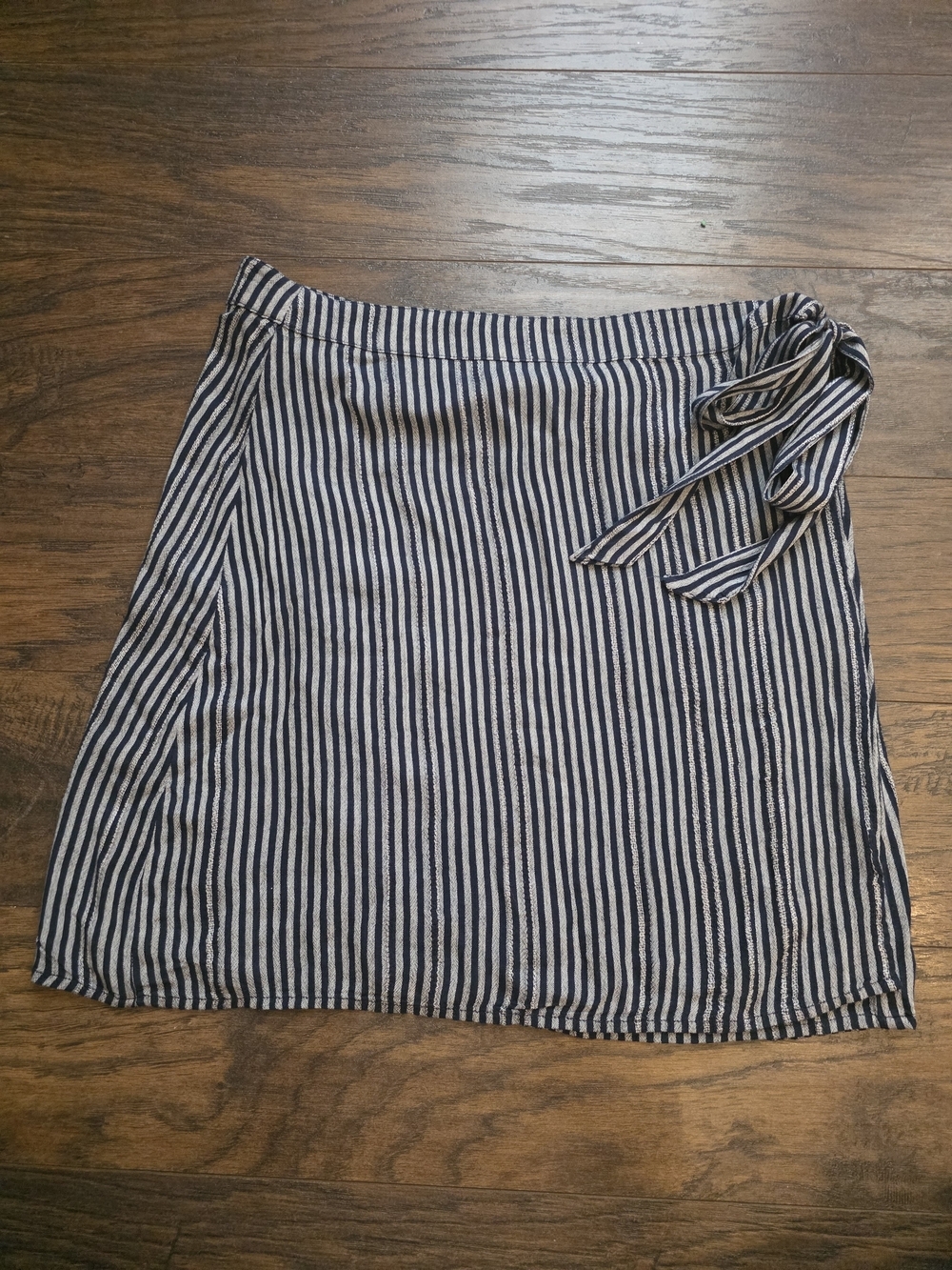American Eagle Outfitters Navy and White Striped Wrap Skirt